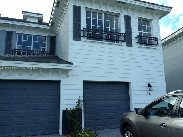 3580 NW 13th St, Lauderhill FL 33311