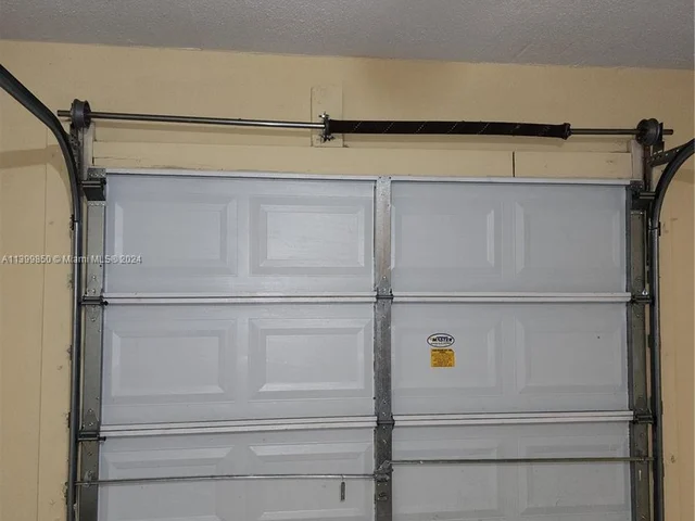 6511 Racquet Club Dr # 46, Lauderhill FL 33319