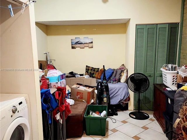 6511 Racquet Club Dr # 46, Lauderhill FL 33319