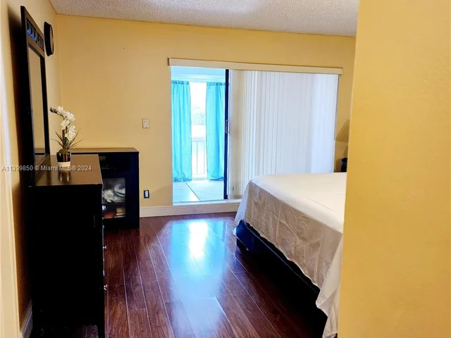 6511 Racquet Club Dr # 46, Lauderhill FL 33319