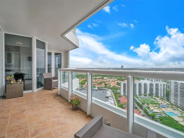 21055 Yacht Club Dr # 3103, Aventura FL 33180