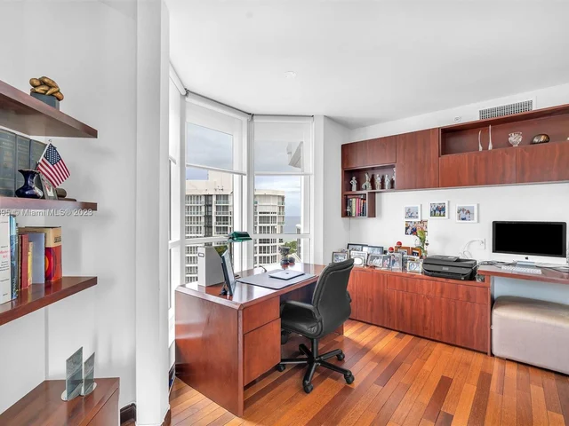 21055 Yacht Club Dr # 3103, Aventura FL 33180