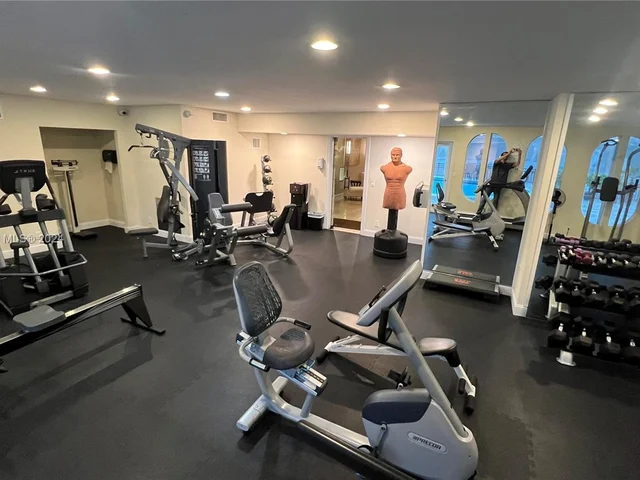 200 Diplomat Pkwy # 234, Hallandale Beach FL 33009