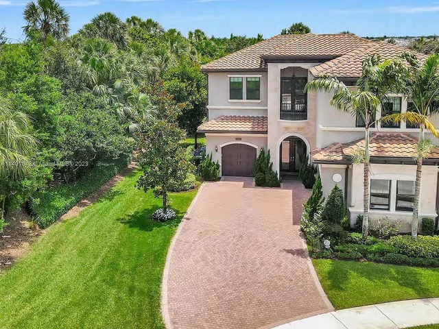 16969 Pavilion Way, Delray Beach FL 33446