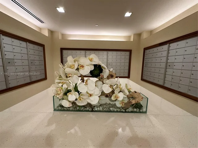 1060 Brickell Ave # 4107, Miami FL 33131