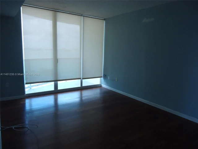 1881 79th St Cswy # 703, North Bay Village FL 33141