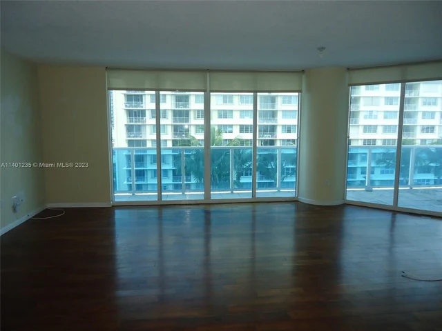 1881 79th St Cswy # 703, North Bay Village FL 33141