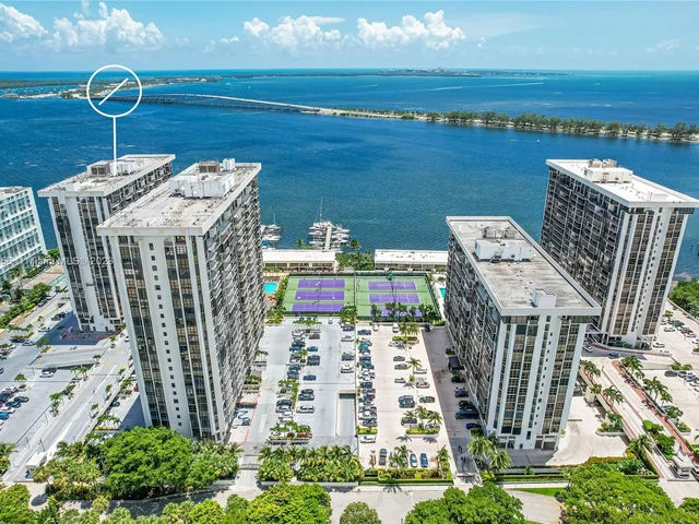 1865 Brickell Ave, Miami FL 33129