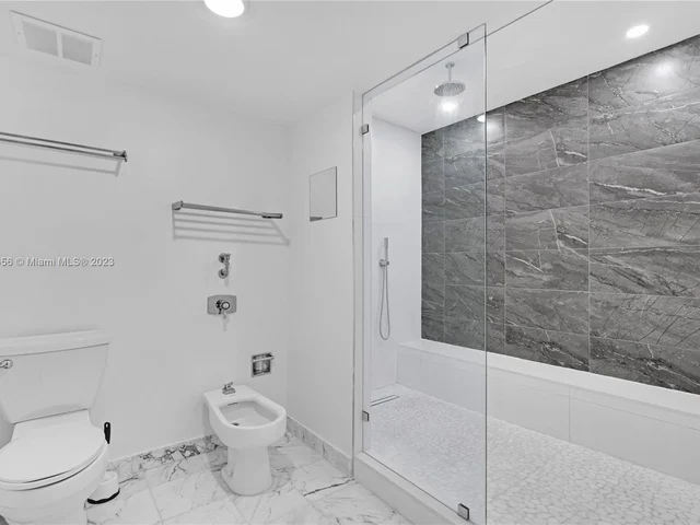 1865 Brickell Ave, Miami FL 33129