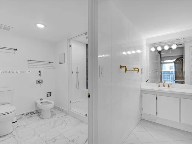 1865 Brickell Ave, Miami FL 33129