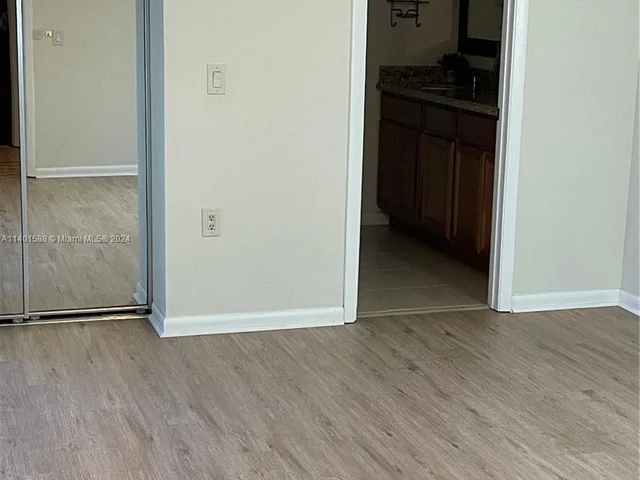 908 9th Way # 908, West Palm Beach FL 33407