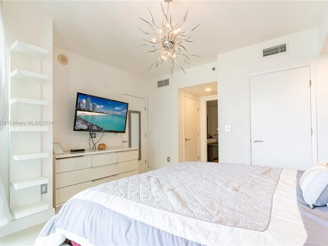 495 Brickell Ave # 2704, Miami FL 33131