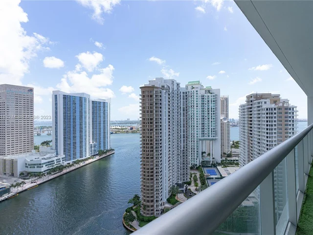 495 Brickell Ave # 2704, Miami FL 33131