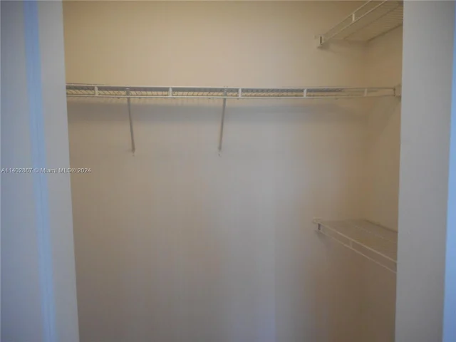 6020 W Sample Rd # 304, Coral Springs FL 33067