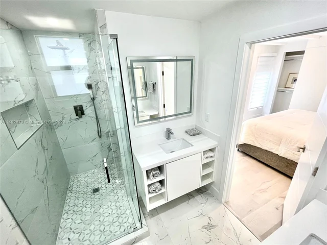 2424 Tortugas Ln, Fort Lauderdale FL 33312