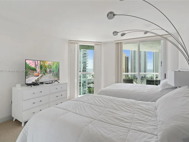 16500 Collins Ave # 1652, Sunny Isles Beach FL 33160