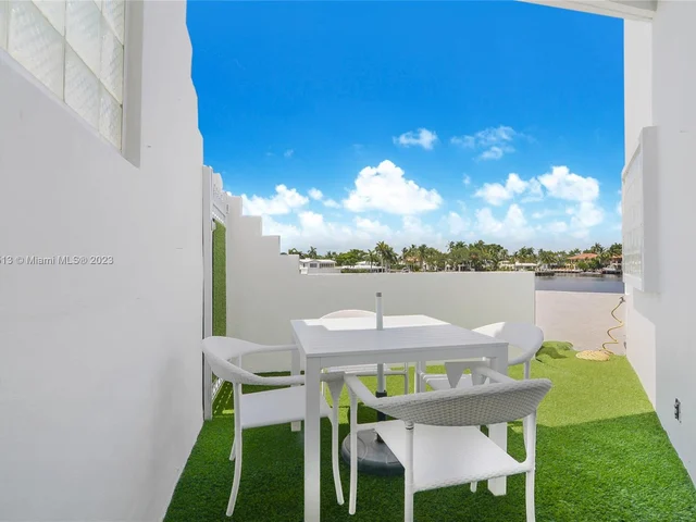 333 Sunset Dr # A, Fort Lauderdale FL 33301