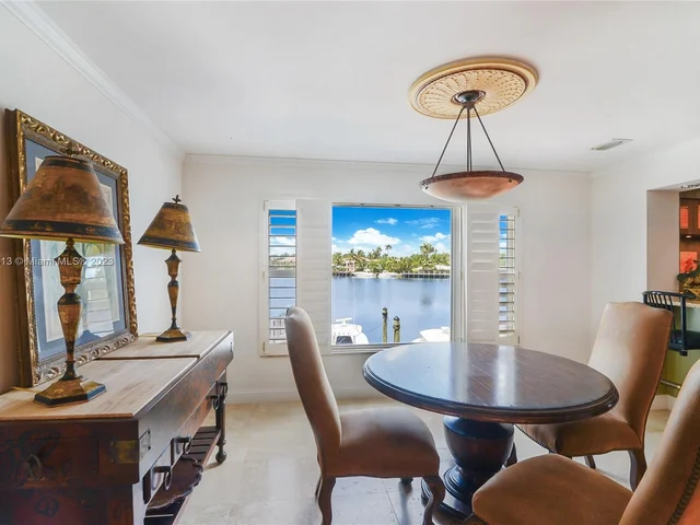 333 Sunset Dr # A, Fort Lauderdale FL 33301