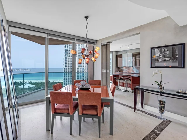 300 S Pointe Dr # 2102, Miami Beach FL 33139