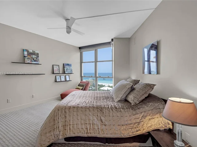 300 S Pointe Dr # 2102, Miami Beach FL 33139