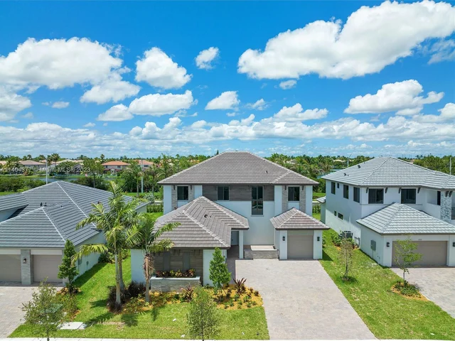 17761 SW 41st St, Miramar FL 33029