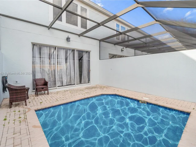 2575 Maneshaw Lane # 2575, Kissimmee FL 34747