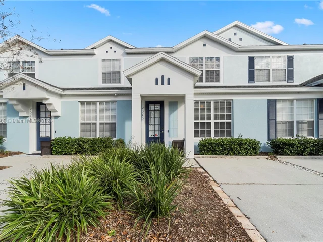 2575 Maneshaw Lane # 2575, Kissimmee FL 34747