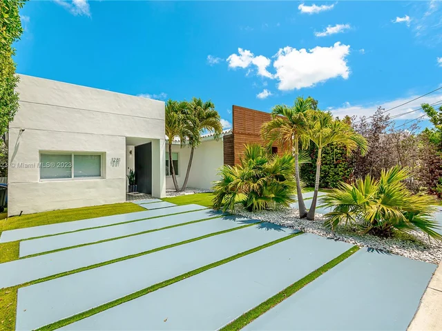 1281 Stillwater Dr # 1281, Miami Beach FL 33141