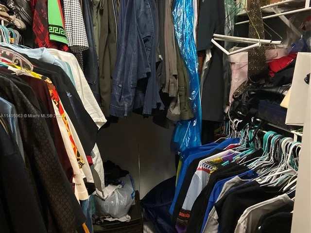 20822 San Simeon Way # 102, Miami FL 33179