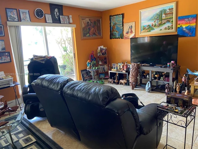 20822 San Simeon Way # 102, Miami FL 33179