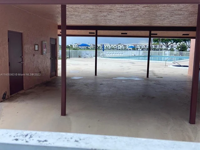 20822 San Simeon Way # 102, Miami FL 33179