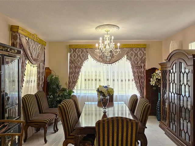 110 Ibisca Ter, Royal Palm Beach FL 33411