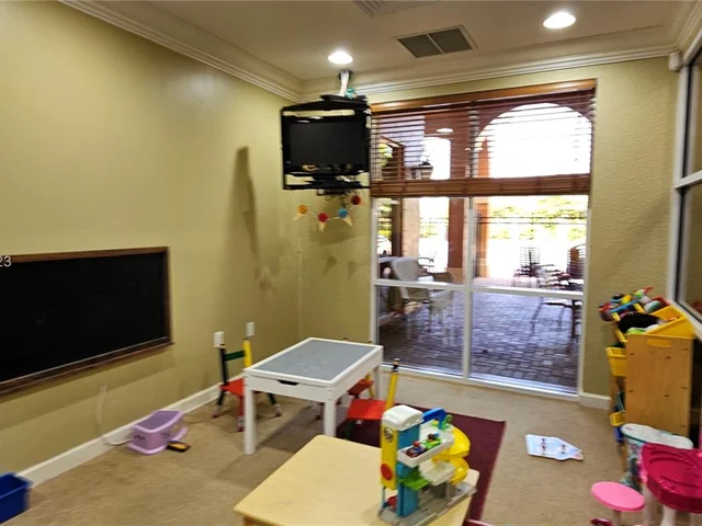 110 Ibisca Ter, Royal Palm Beach FL 33411