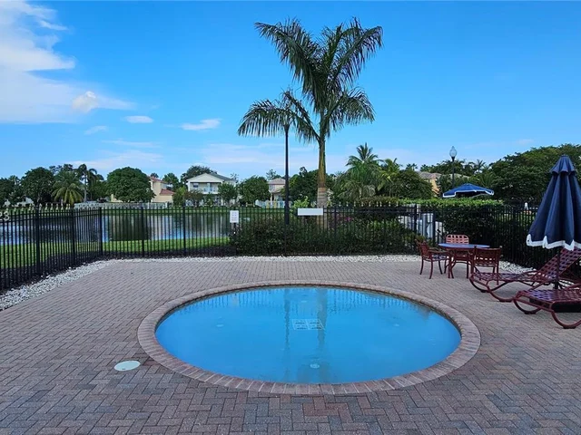 110 Ibisca Ter, Royal Palm Beach FL 33411