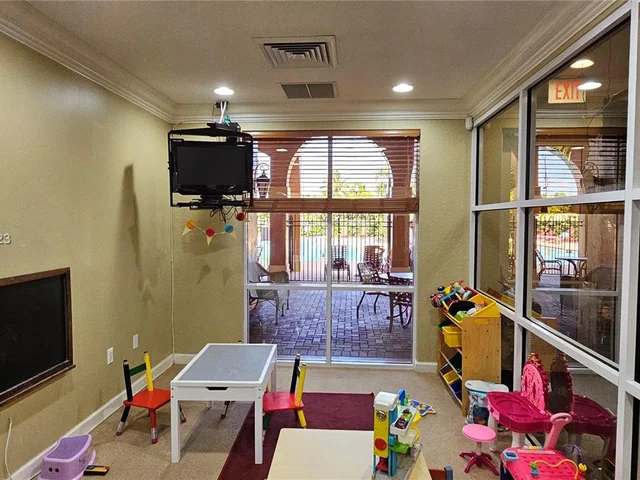 110 Ibisca Ter, Royal Palm Beach FL 33411