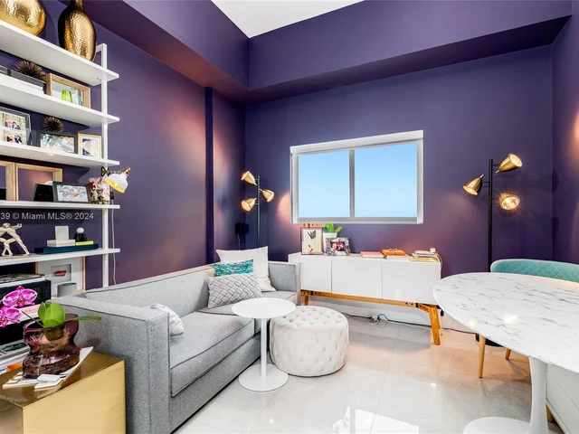 460 NE 28th St # 4003, Miami FL 33137