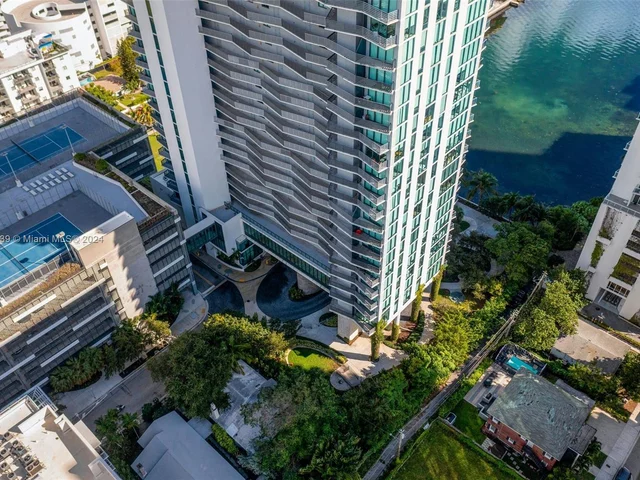 460 NE 28th St # 4003, Miami FL 33137