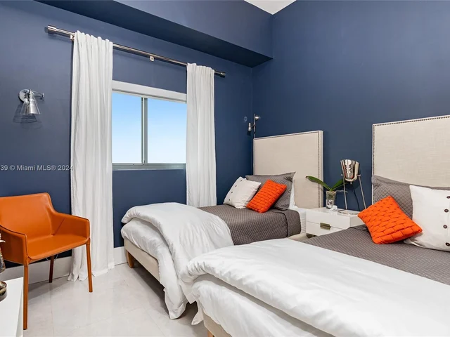 460 NE 28th St # 4003, Miami FL 33137