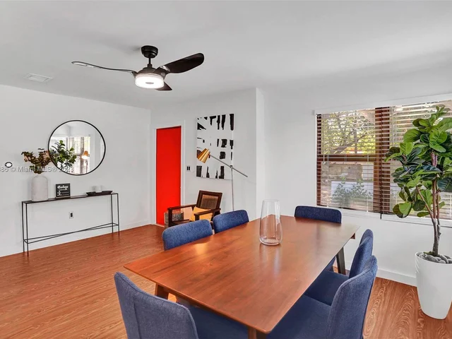 6529 SW 39th Ter, Miami FL 33155