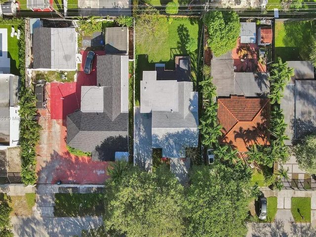 6529 SW 39th Ter, Miami FL 33155