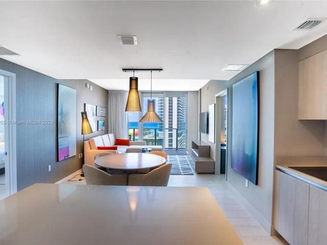 4010 S Ocean Dr # R1805, Hollywood FL 33019