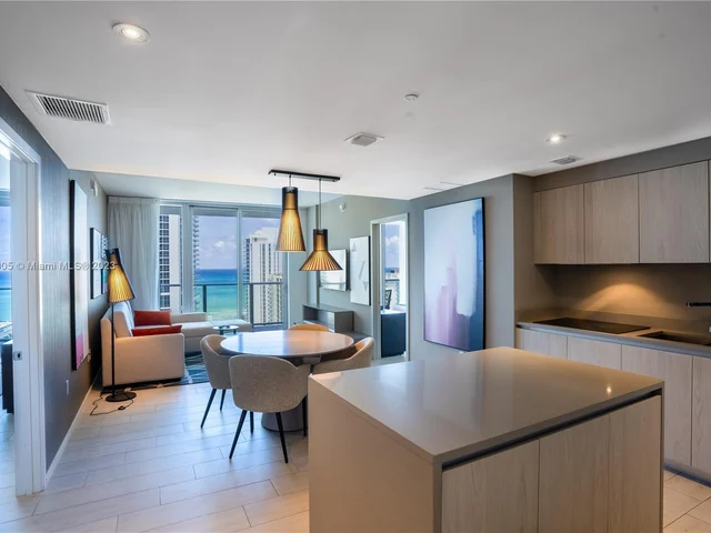 4010 S Ocean Dr # R1805, Hollywood FL 33019