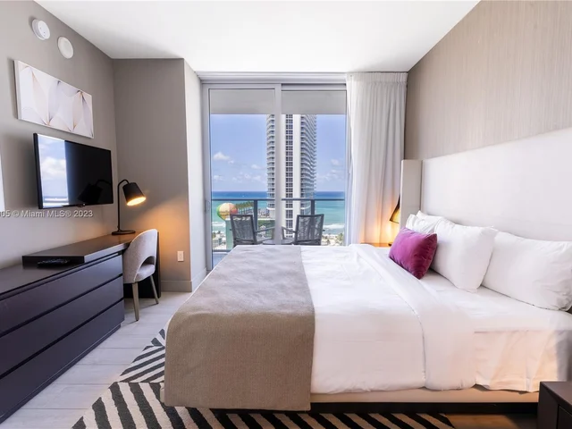 4010 S Ocean Dr # R1805, Hollywood FL 33019