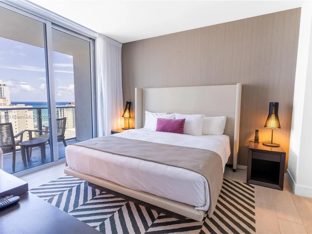 4010 S Ocean Dr # R1805, Hollywood FL 33019