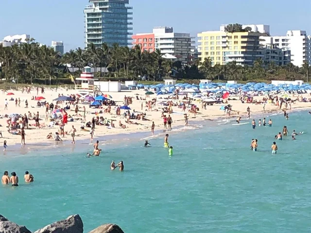 335 Ocean Dr # 102, Miami Beach FL 33139