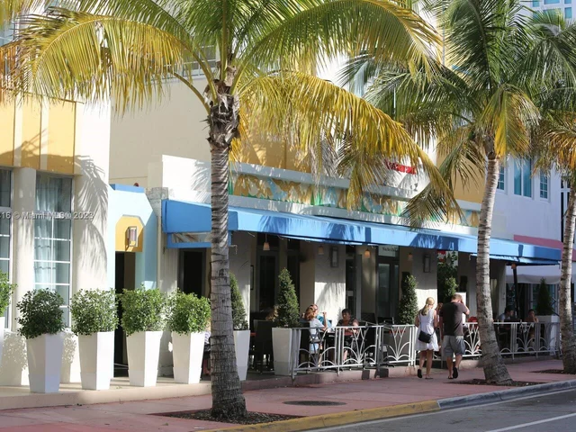 335 Ocean Dr # 102, Miami Beach FL 33139