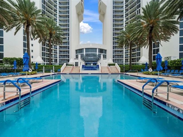 19333 Collins Ave # 1603, Sunny Isles Beach FL 33160