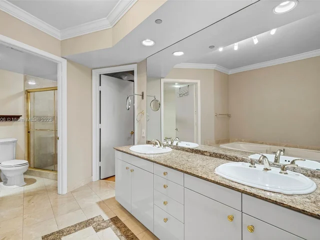 19333 Collins Ave # 1603, Sunny Isles Beach FL 33160