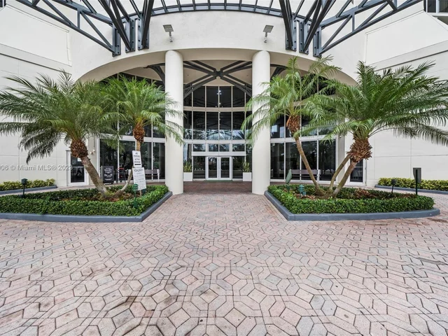 19333 Collins Ave # 1603, Sunny Isles Beach FL 33160