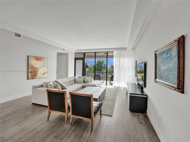 20 Isle Of Venice Dr # 402, Fort Lauderdale FL 33301